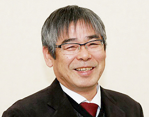 三瓶 潔