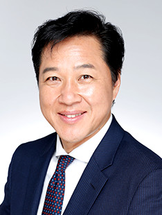 川合 俊一