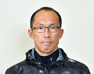 草場 昭宏